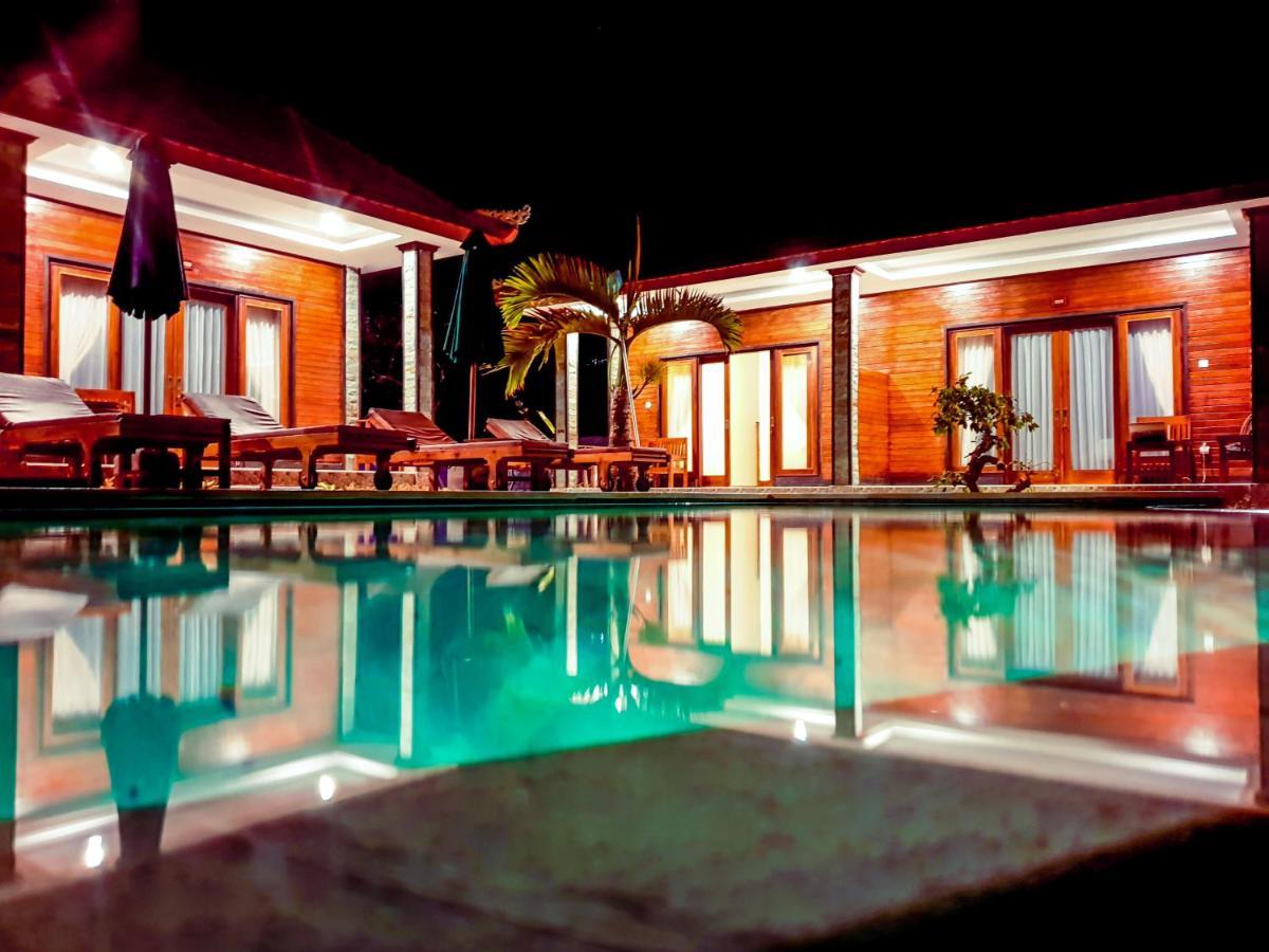 Juan Beach Bungalow Batununggul Exterior foto