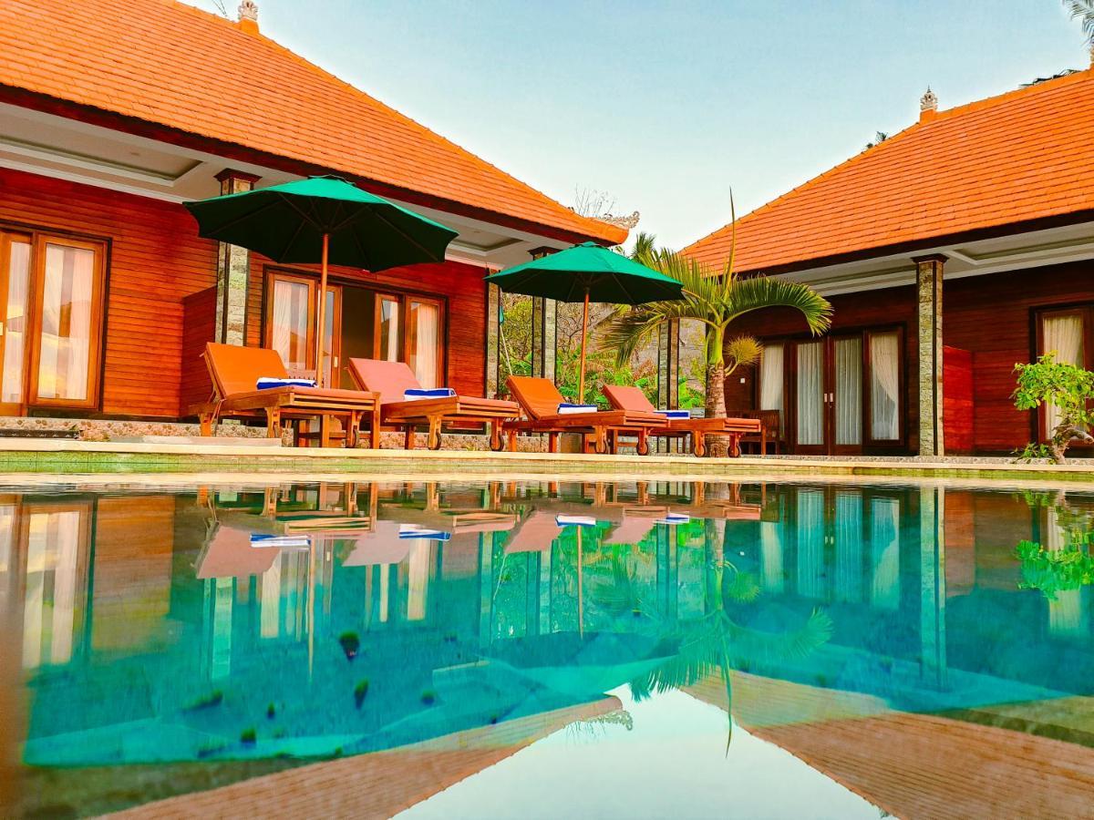 Juan Beach Bungalow Batununggul Exterior foto